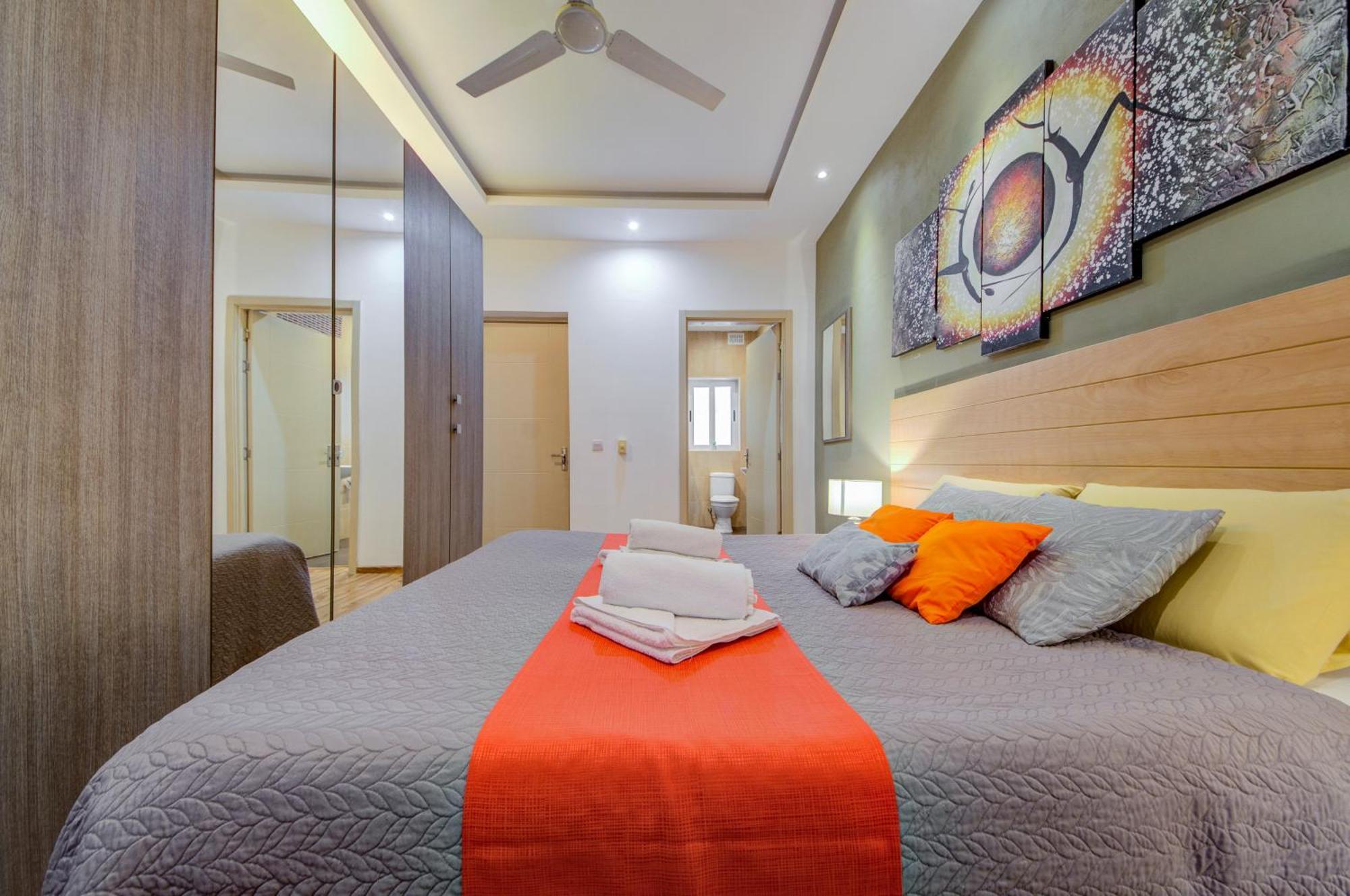 Exceptional Tigne Seafront Apartments By Shortletsmalta Sliema Eksteriør bilde
