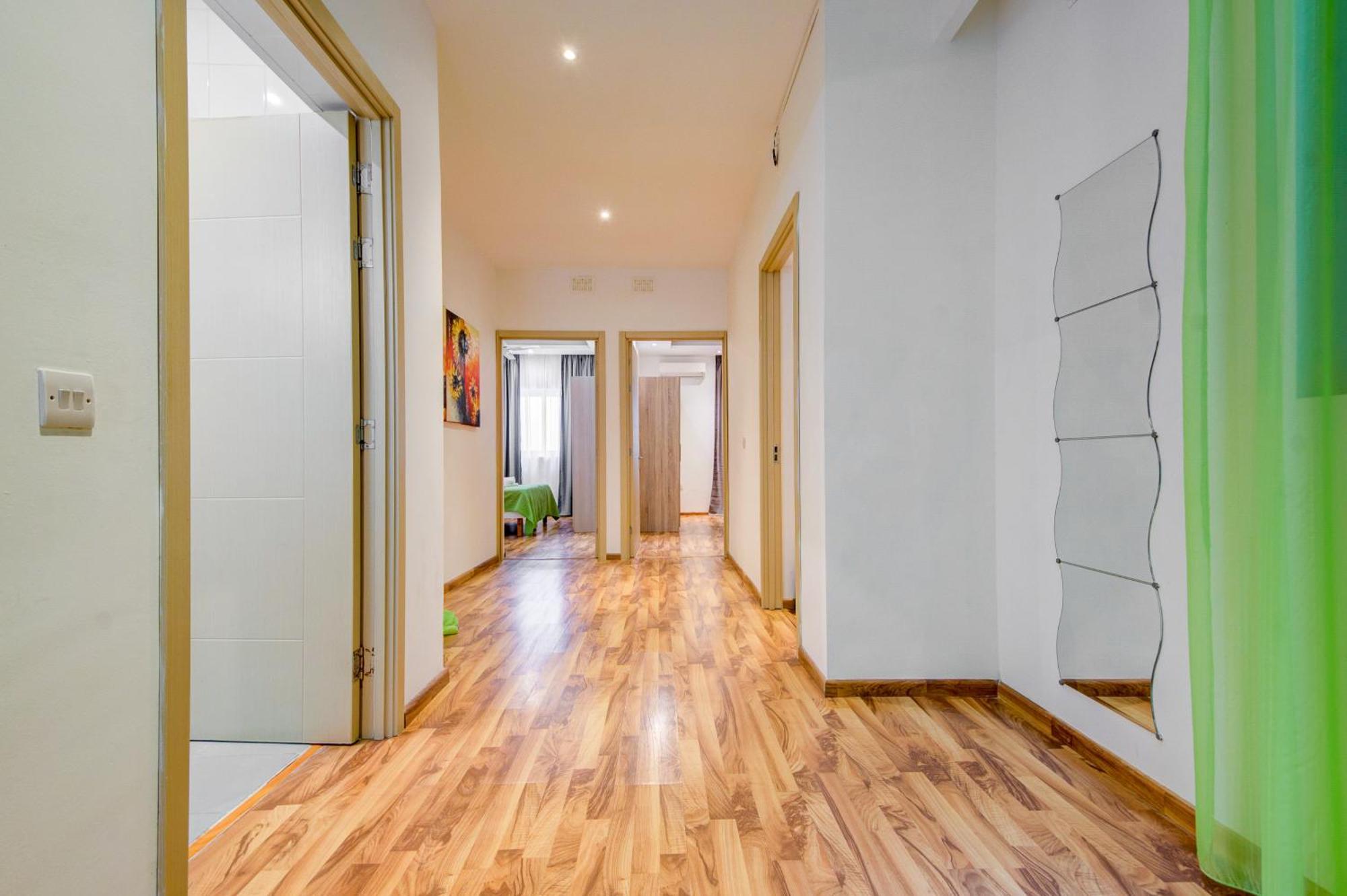 Exceptional Tigne Seafront Apartments By Shortletsmalta Sliema Eksteriør bilde