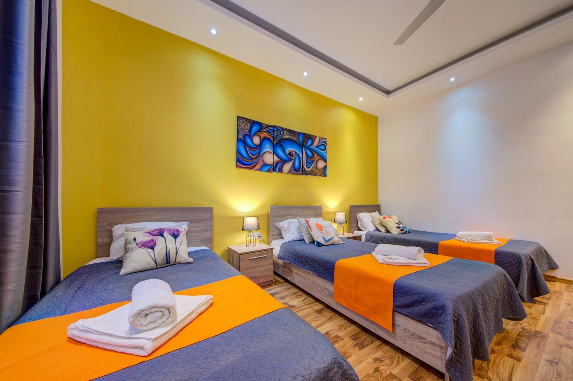 Exceptional Tigne Seafront Apartments By Shortletsmalta Sliema Eksteriør bilde